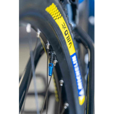 BOUCHON VALVE DE PNEU TUBELESS PRESTA MICHELIN COLORI OR (VENDU A LA PAIRE)