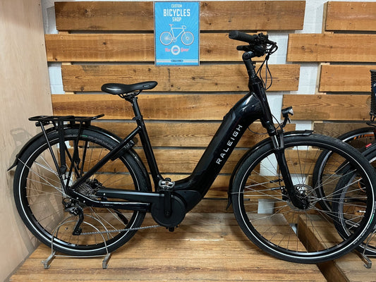 Vélo électrique raleigh 10