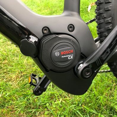 Vélo électrique crossover 12 vit