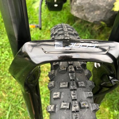 Vélo électrique crossover 12 vit