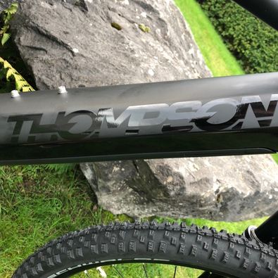 Vélo électrique crossover 12 vit